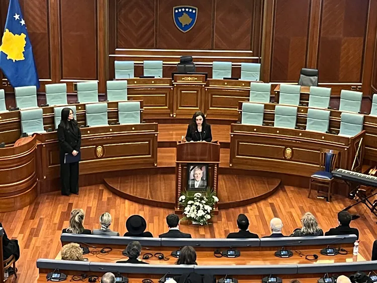 Fjalimin i Vjosa Osmanit në akademinë përkujtimore te Nexhat Dacit