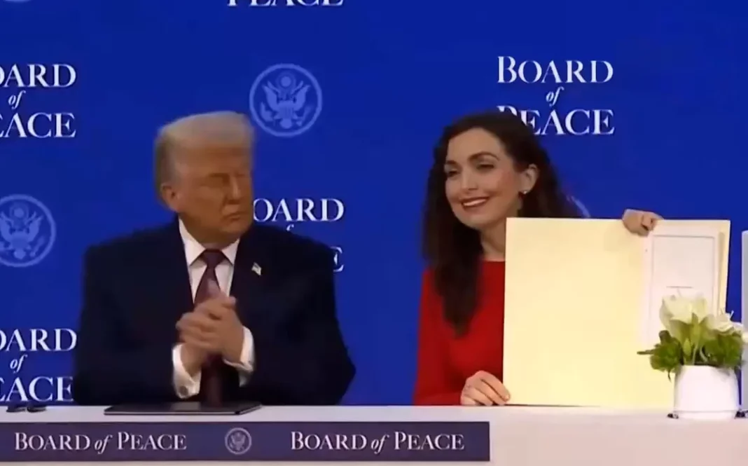 Vjosa Osmani - Donald Trump