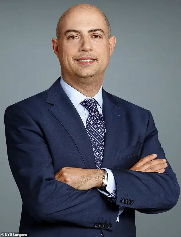 dr-sam-parnia-studiues-ndergjegjja-vdekje
